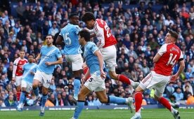 Vieira: 'Arsenal'den ��phe duyuyorum'