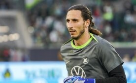 Juventus, Kamil Grabara'yı bitirdi!