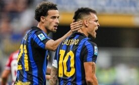 Inter, Napoli maçında 2-0'dan geri döndü