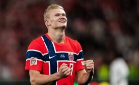 Haaland parlad�, Norve� 3 golle galip