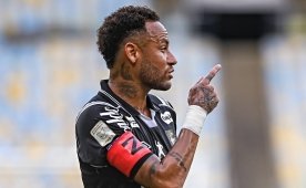 Neymar'a olay kırmızı kart! Sebebi şaşırttı