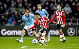 PSV ile Feyenoord puanlar� payla�t�