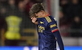 Arsenal'de Dowman, tam �� ma� ceza ald�