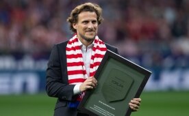 RESMİ: Uruguay'da Diego Forlan dönemi