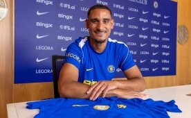 Chelsea, Maxence Lacroix'le imzaladı!