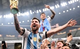 �ki Alt�n Topun tek sahibi: Lionel Messi