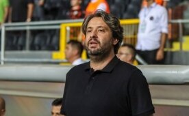 �zhan Pulat�tan transfer a��klamas�!