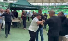 Sakarya'da gerginlik genel kurulu erteletti
