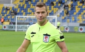 Kupa'da 4 ma��n hakemi belli oldu