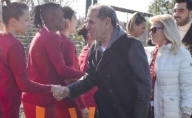 Dursun �zbek'ten Kad�nlar G�n� mesaj�