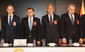 G.Saray'da g�zler Divan Kurulu'nda
