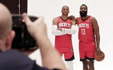 Westbrook: 'James Harden'la birlikte �ok korkutucu olaca��z...'