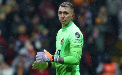 Nando Muslera'dan hakeme; 'F.Bahe'ye veremiyorsunuz'