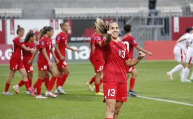 A Milli Kadn Futbol Takm'ndan Uluslar Ligi'nde net galibiyet
