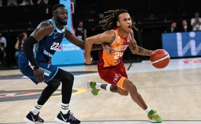 Trk Telekom ile Galatasaray yar final iin kar karya!