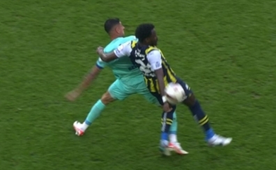 Fenerbahe Rizespor man hakemler yorumlad. Detaylar...