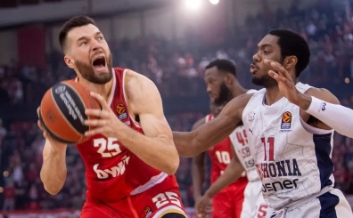 Fournier, Olympiakos'u tad; Baskonia varlk gsteremedi