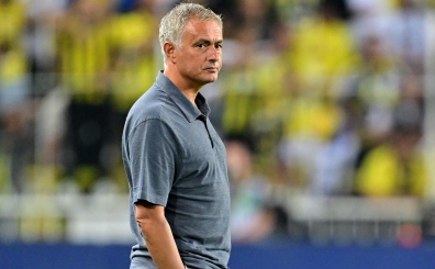 'Jose Mourinho bir tuhaf olmu' Yazarlardan F.Bahe yorumlar