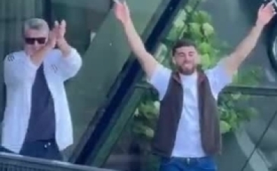Adal ve Orkun'un ilk pozu