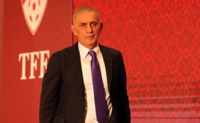 Yazarlardan de�erlendirme: 'S�per Lig'de ilk yar�n�n olay�'