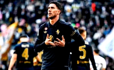 Edin Dzeko yerine Vlahovic!