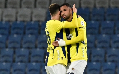 Fenerbahçe'de En-Nesyri 6 maç sonra orucunu bozmayı bildi