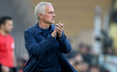 Mourinho kadroya almadı!
