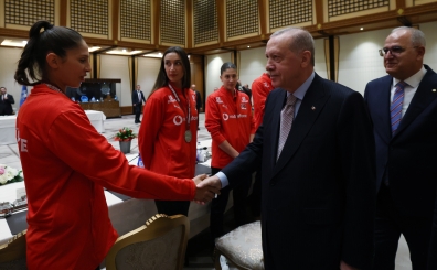 Filenin Sultanlar, Recep Tayyip Erdoan' klliyede ziyaret etti
