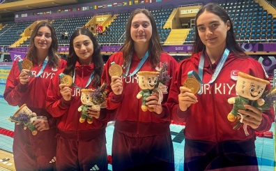 Riyad’da Türkiye rüzgarı: Yüzmede madalya yağmuru