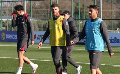 Milli Takm'da Kaan Ayhan ve Merih Demiral idmana kmad