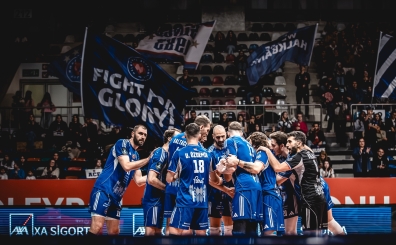 Halkbank, �stanbul Gen�lik kar��s�nda zorlansa da kazand�!