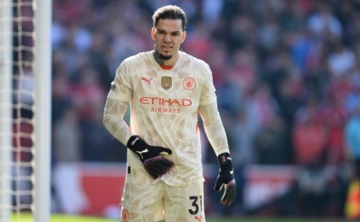 Ederson'da maaş pürüzü!