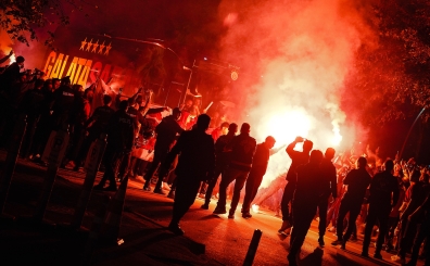 G.Saray'a cokulu karlama