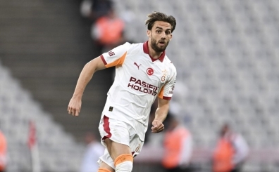 Galatasaray'da ayr�l�k kap�da