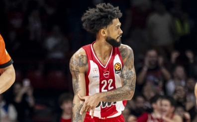 Olympiakos, evinde zorlanmad�