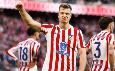 Fenerbah�e mesafe kat etti!