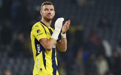 Edin Dzeko'dan flaş paylaşım