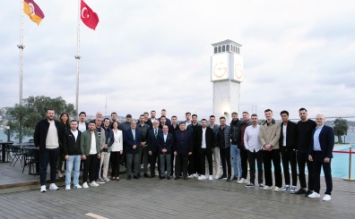 Galatasaray HDI Sigorta, sezona veda yemeinde bir araya geldi