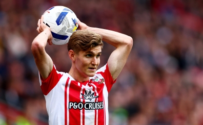 ngiltere'de drt mata forma giydi: Galatasaray'a dnyor!