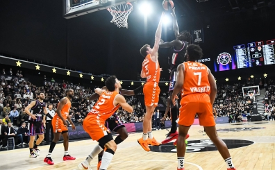 Nefes kesen mcadelenin sonunda kazanan Valencia!