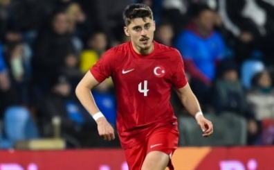 Fenerbahe'de stoper hattna yeni aday gndemde: Tagir