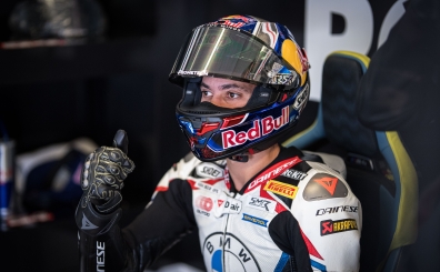 Toprak Razgatlolu, 7.durak Superbike'n ilk gnnde lider!