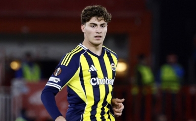 Fenerbahçe'de Kamil Efe ilk kez sarı-lacivertli formayı giydi