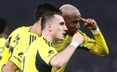 Fenerbah�e�de h�cum hatt�n�n skor y�k�n� �eken alt�n ��l�s�!