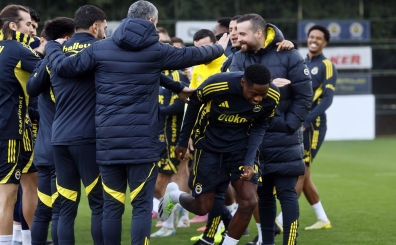 F.Bahçe'nin yeni transferi ilk idmanında! İşte 17 özel kare!