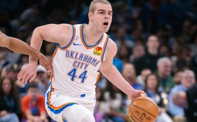 Kanseri yenen Nikola Topic, parkelere geri d�nd�!