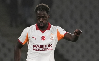 G.Saray'da 3 futbolcuya uyarı