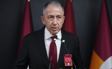 Metin �zt�rk a��klad�: 'Biz art�k hakem konu�muyoruz'