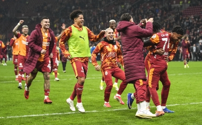 Galatasaray, serilere abone oldu; Ligde 10, evde 30 maç!