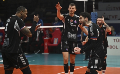 Halkbank'tan Akku� Belediye kar��s�nda �ok net galibiyet